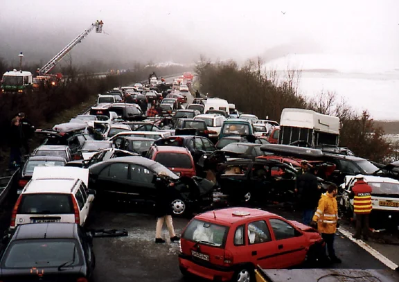 2000-Massenunfall02.jpg